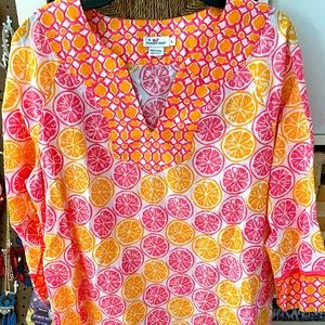 Vineyard Vines tunic